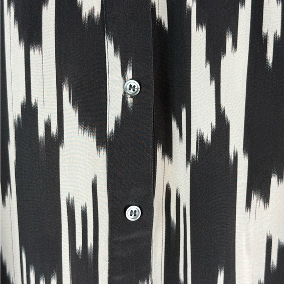 Theory Monochrome Ikat Print Silk Blouse - Picture 3 of 9